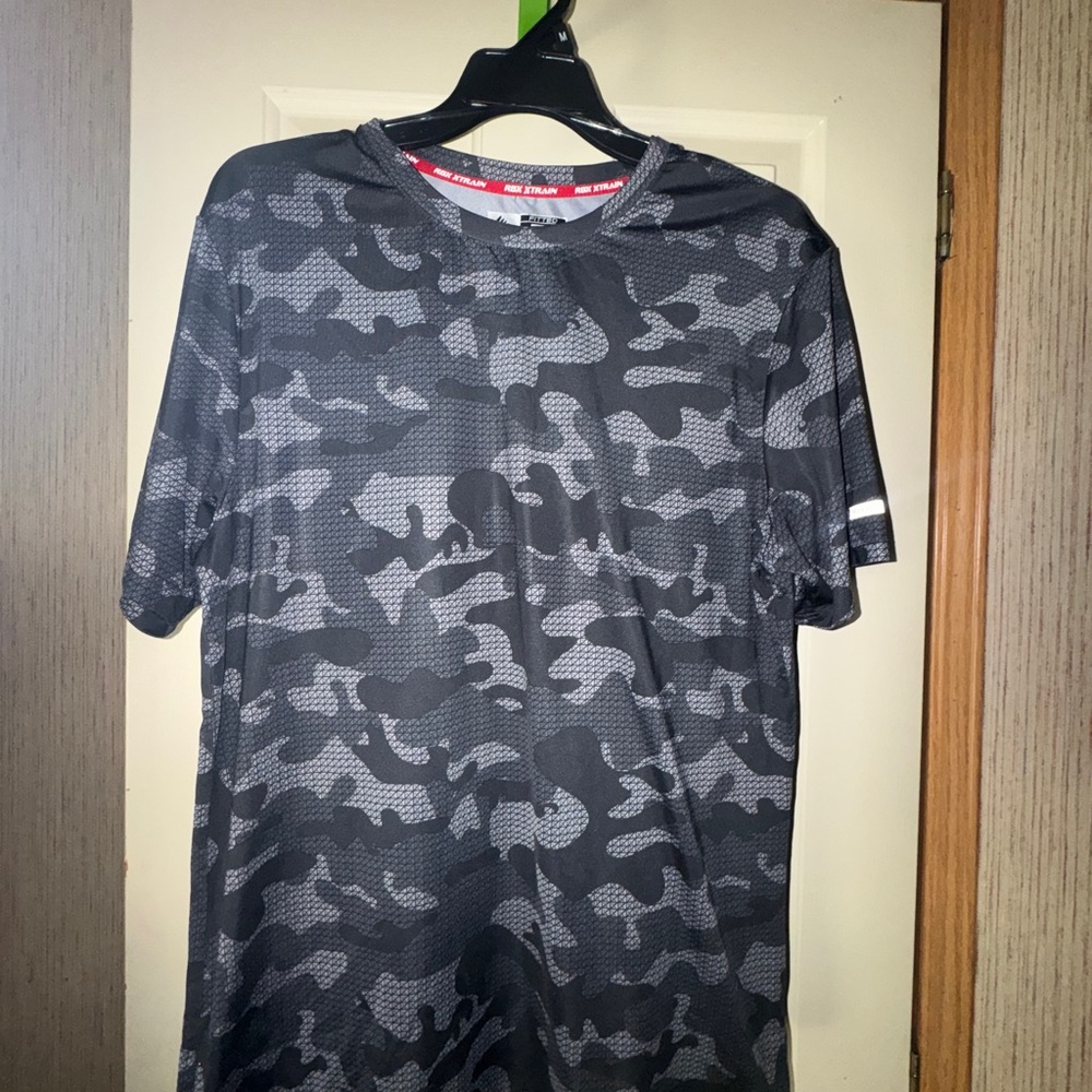 RBX Dark Gray Camo Men's Tee